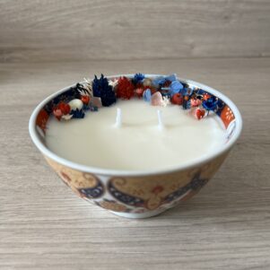 Bougie fleurie parfum Cachemire-Soie